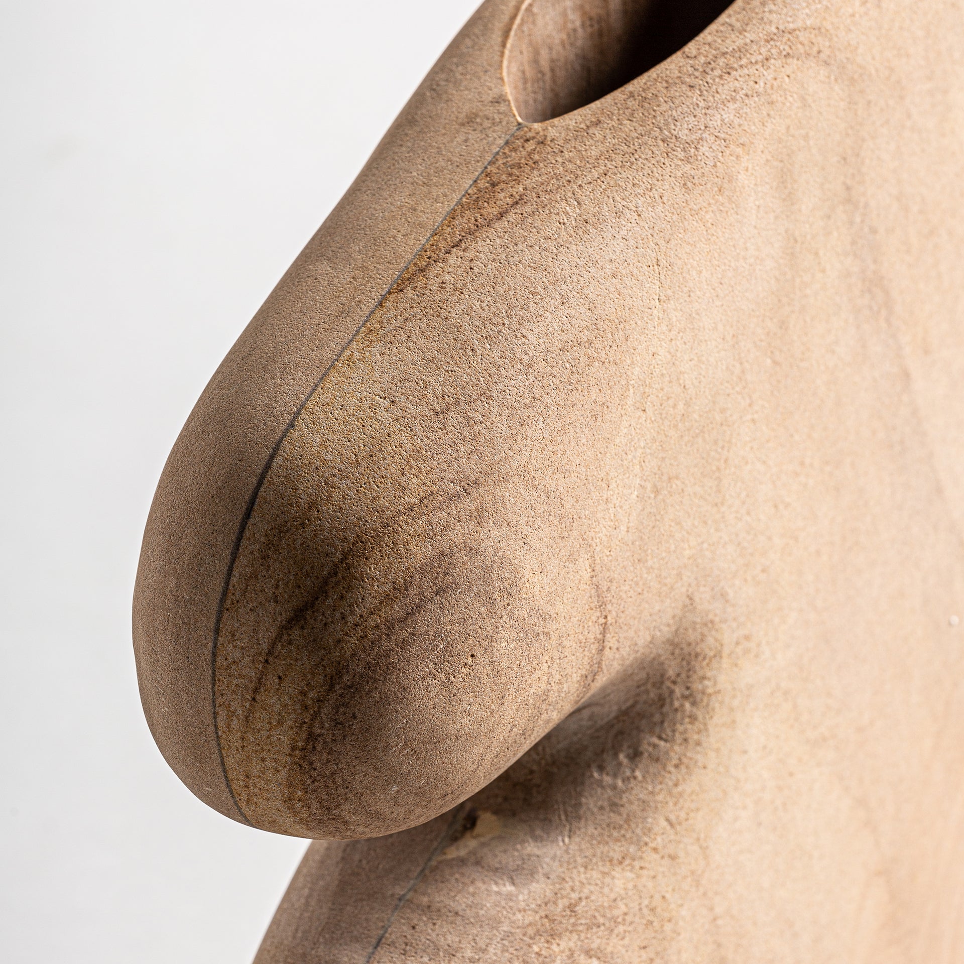 JOELHE VASE